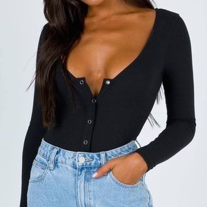 Princess polly long sleeve Henley bodysuit